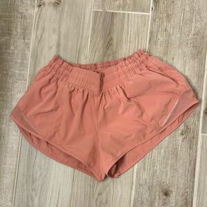 Hotty Hot Low-Rise Lined Shorts 2.5"
